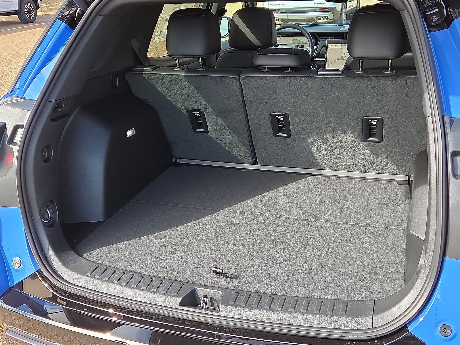 New 2026 GMC Terrain AT4 w/ Convenience Package III image 7