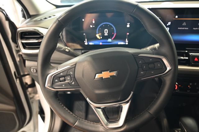 Certified 2025 Chevrolet TrailBlazer LT w/ LT Cold Weather Package FWD image 22
