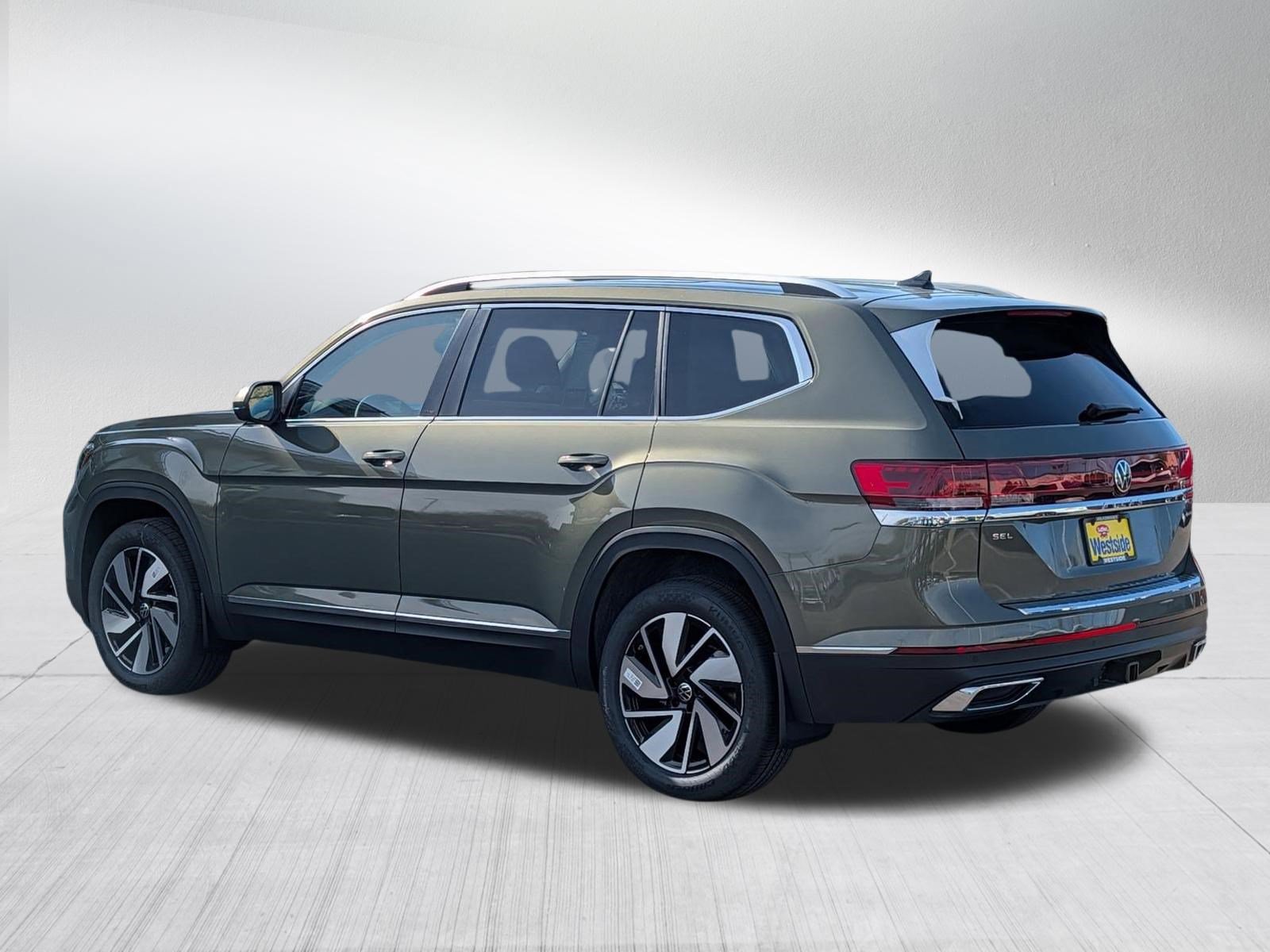 New 2026 Volkswagen Atlas SEL AWD/4WD image 2
