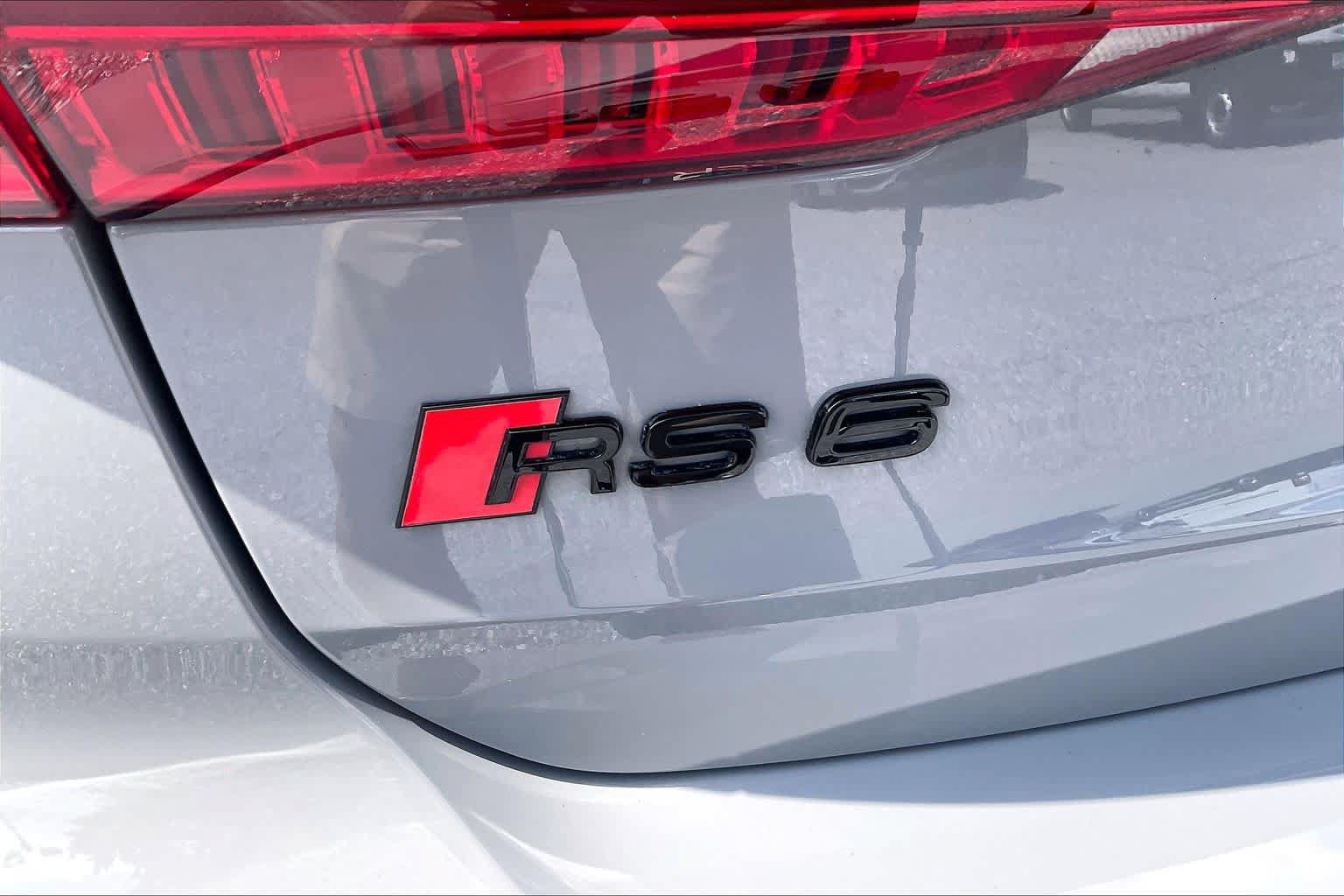 Used 2025 Audi RS 6 performance AWD/4WD image 31