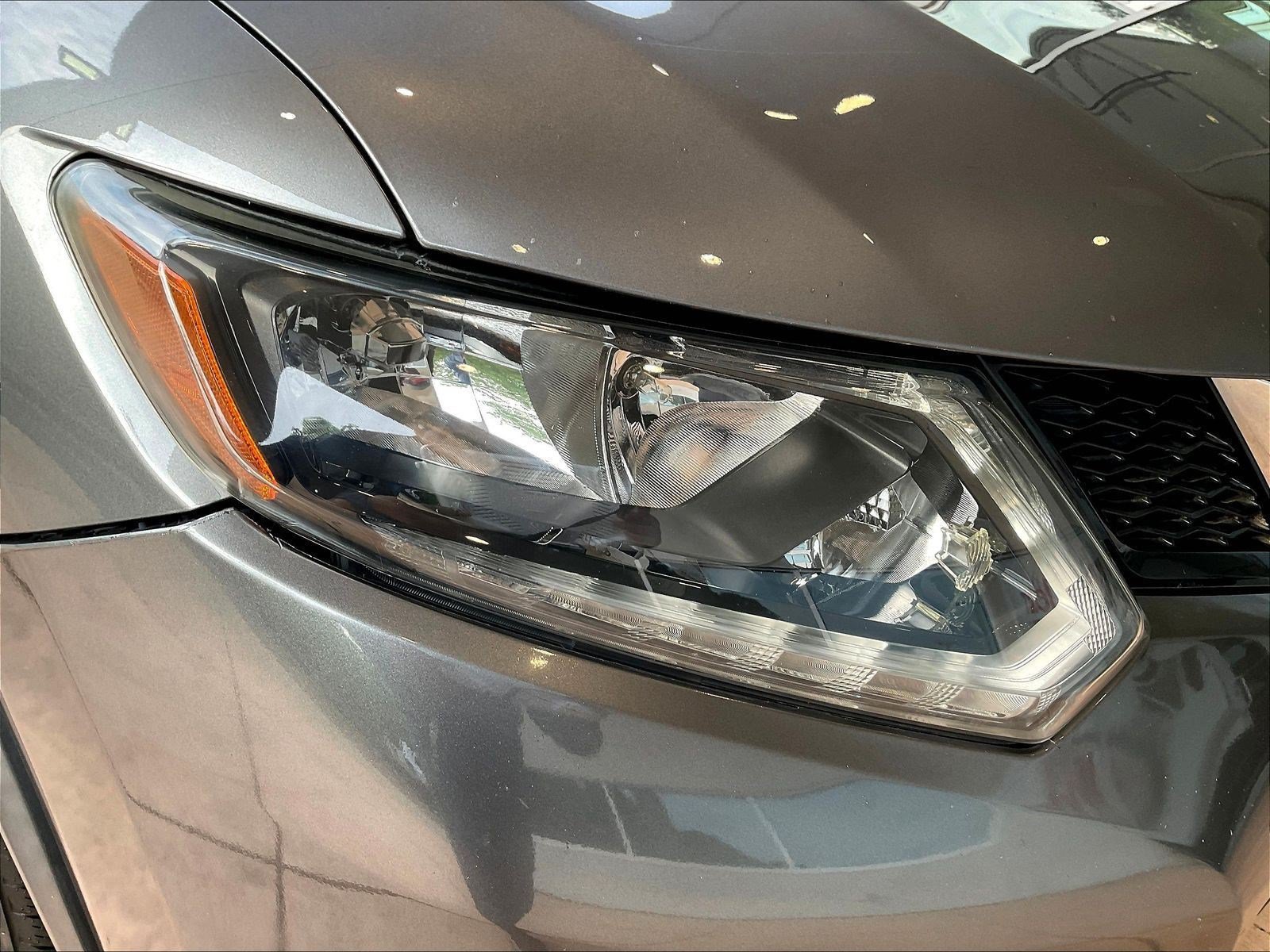 Used 2015 Nissan Rogue SL AWD/4WD image 30