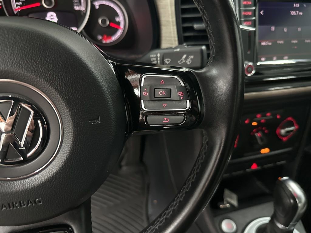 Used 2018 Volkswagen Beetle 2.0T Coast w/ Coast Lighting Package image 16