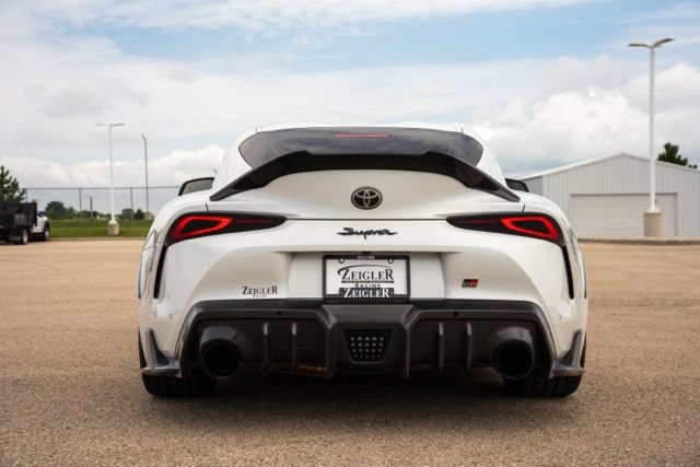 Used 2021 Toyota Supra Premium w/ Driver Assist Package RWD image 6