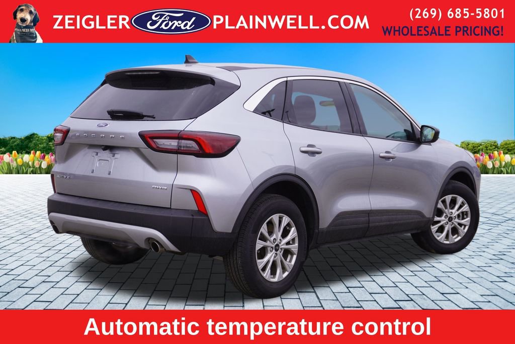 Used 2024 Ford Escape Active image 5
