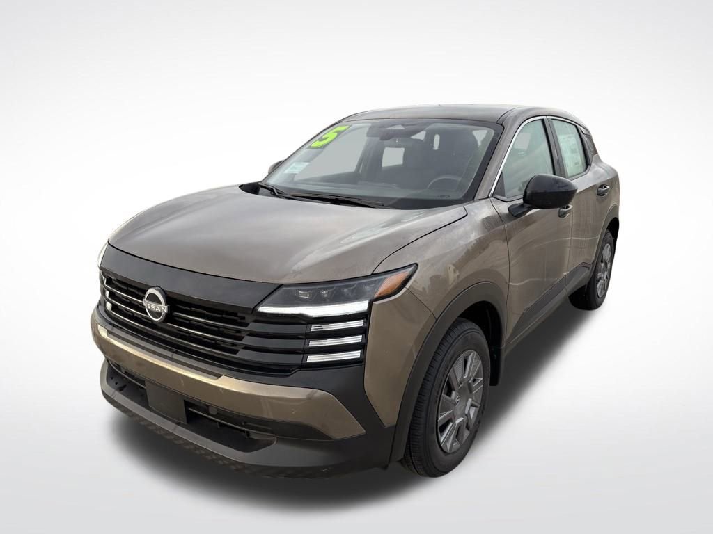 Used 2025 Nissan Kicks S image 3