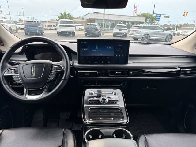 Certified 2023 Lincoln Nautilus AWD image 17