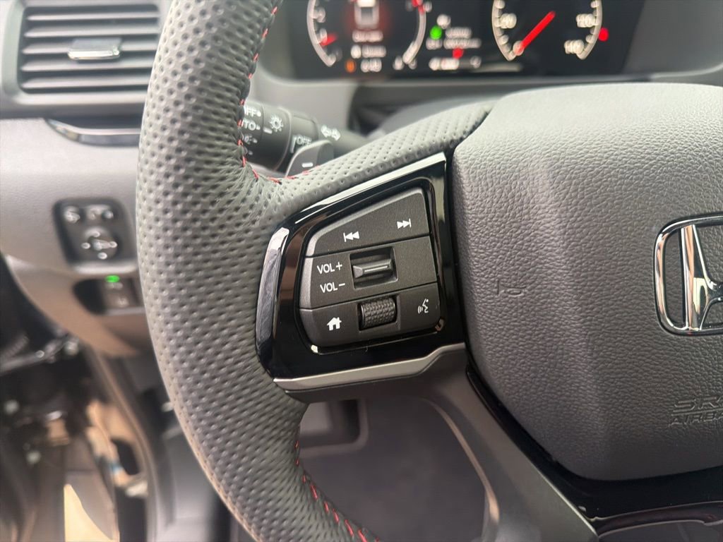 New 2026 Honda Ridgeline Black Edition image 11