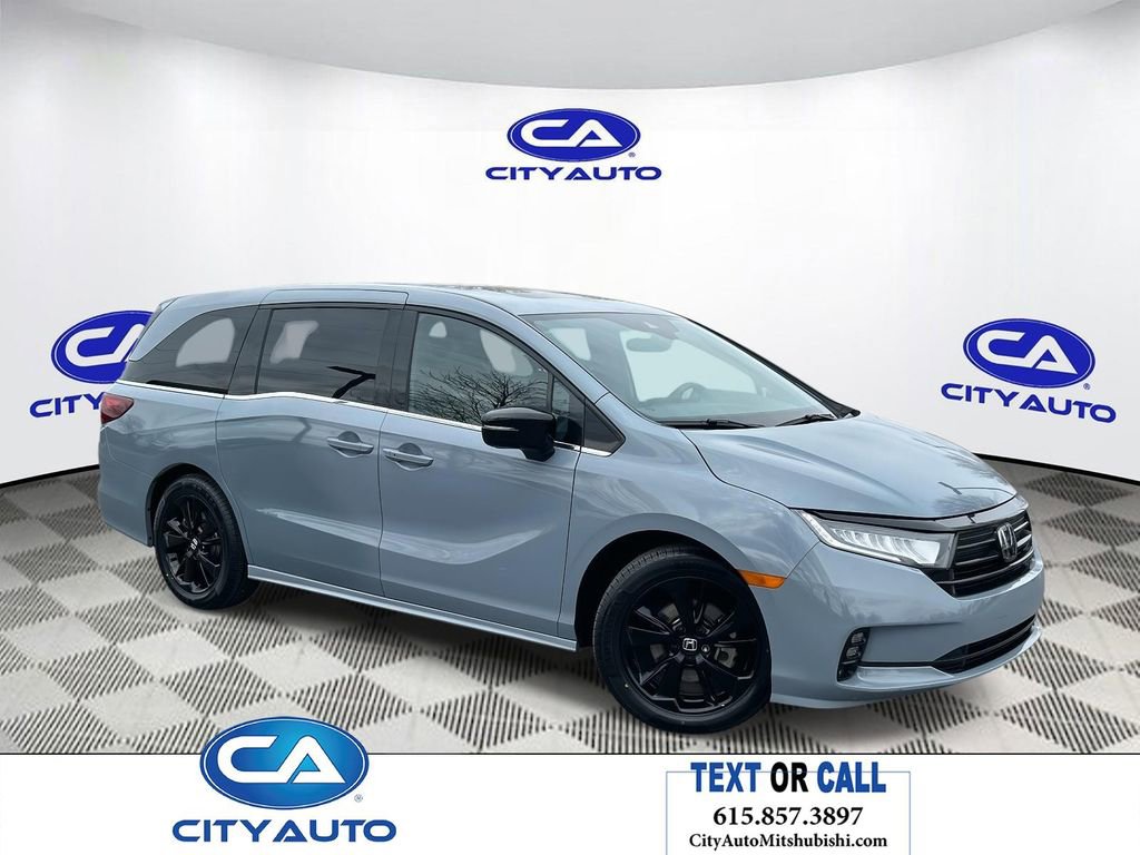 Used 2023 Honda Odyssey Sport image 1