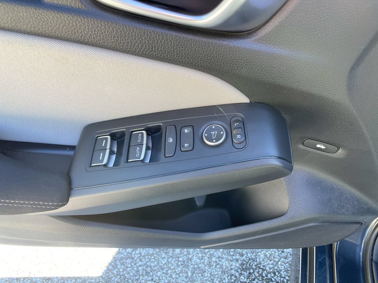 Used 2024 Honda Civic EX image 13