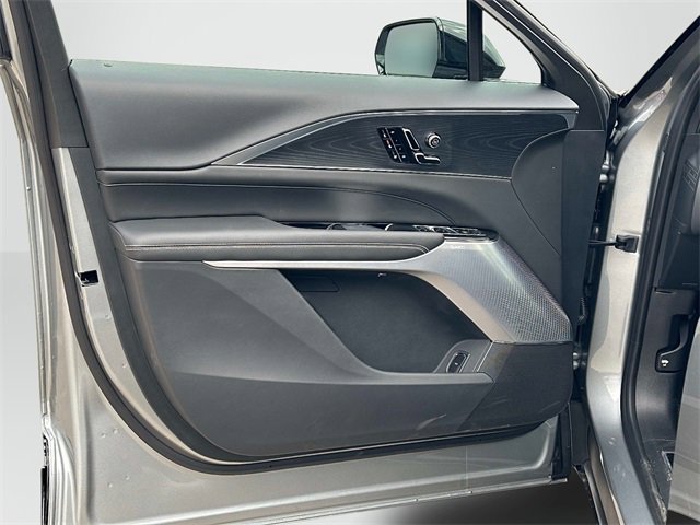 New 2026 Cadillac Lyriq Signature Sport image 8