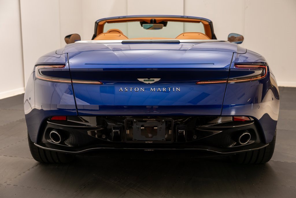 New 2025 Aston Martin DB12 Convertible image 10
