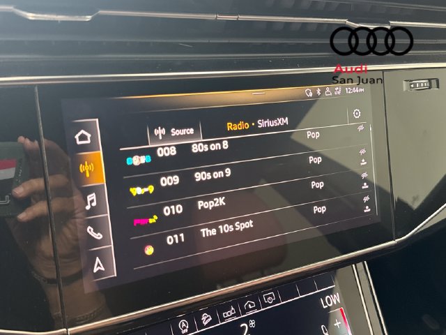 Used 2020 Audi Q8 Premium w/ Black Optic Package AWD/4WD image 15