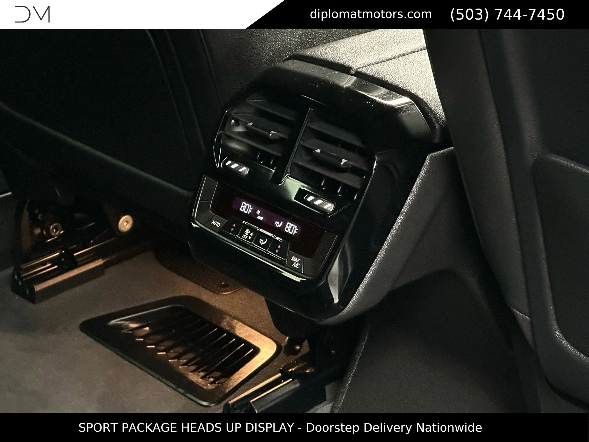 Used 2025 BMW iX xDrive50 w/ Sport Package image 22