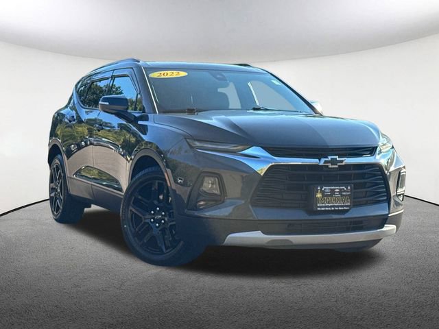 Used 2022 Chevrolet Blazer LT image 2
