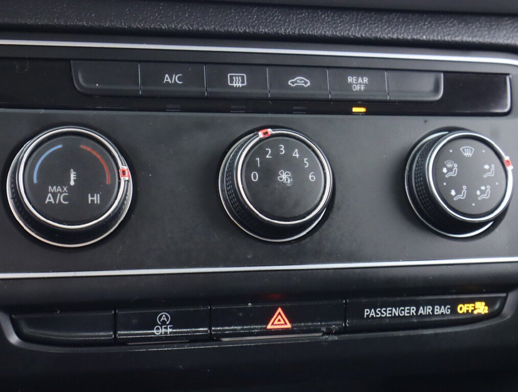 Used 2018 Volkswagen Atlas Launch Edition image 22