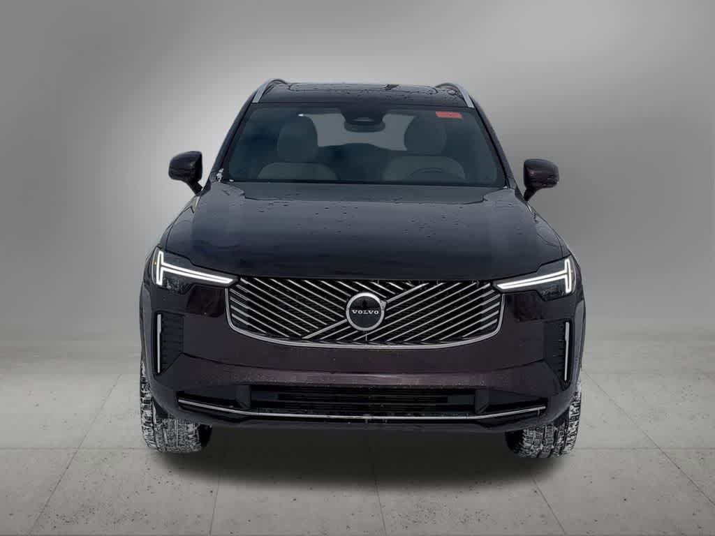 New 2026 Volvo XC90 B5 Core AWD/4WD image 9