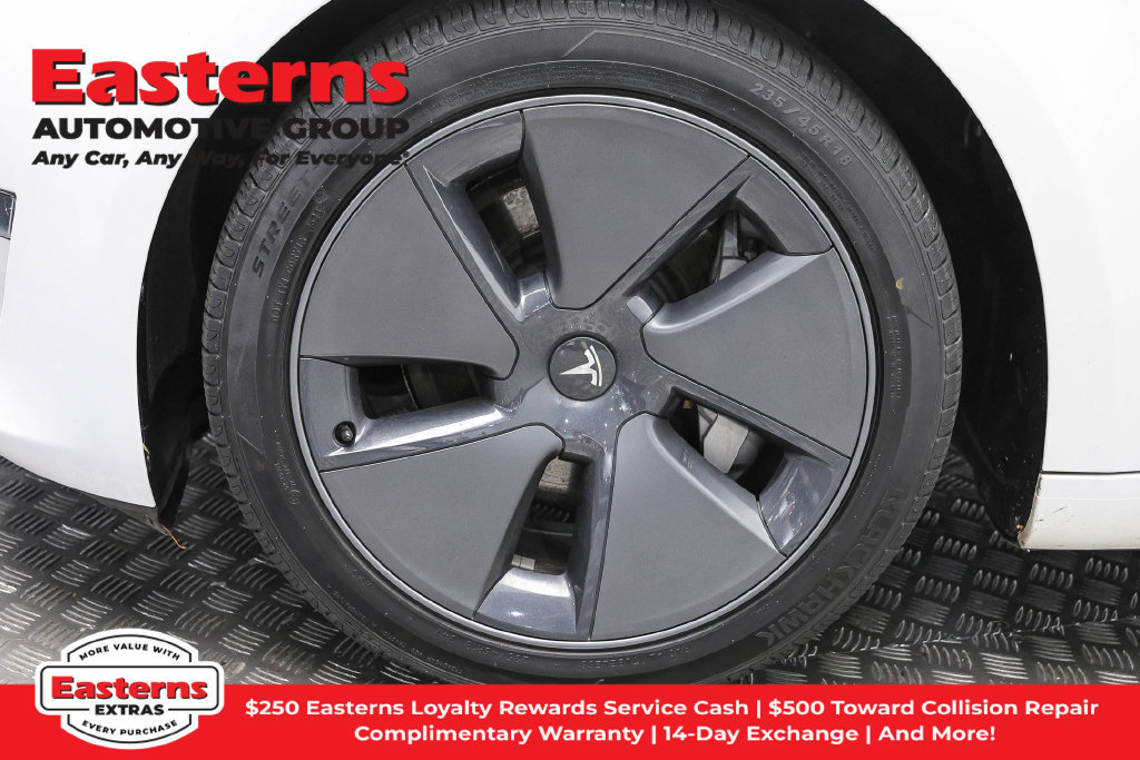 Used 2023 Tesla Model 3 Standard Range RWD image 26