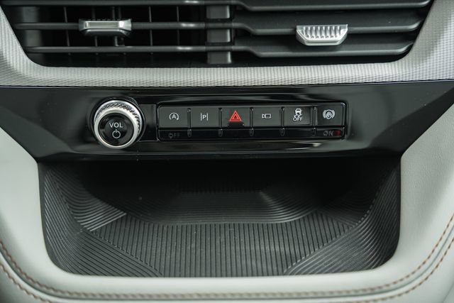 New 2026 Ford Explorer Active w/ Active Comfort Package RWD image 29