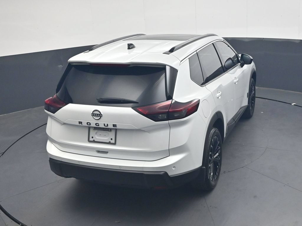 New 2026 Nissan Rogue Dark Armor FWD image 21
