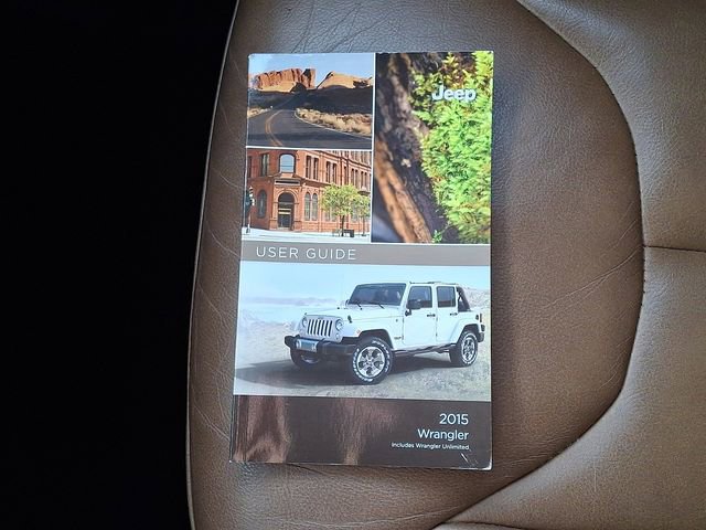 Used 2015 Jeep Wrangler Unlimited Sahara w/ Connectivity Group image 26