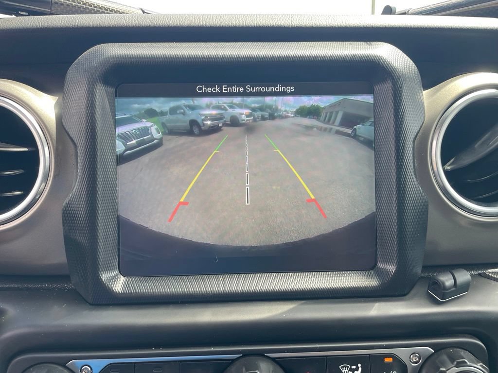 Used 2019 Jeep Wrangler Unlimited Rubicon w/ Dual Top Group AWD/4WD image 6