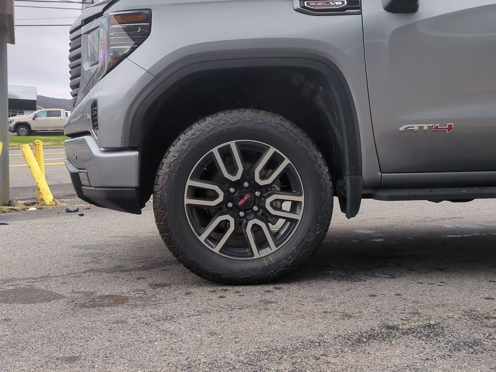New 2026 GMC Sierra 1500 AT4 w/ AT4 Premium Package AWD/4WD image 16