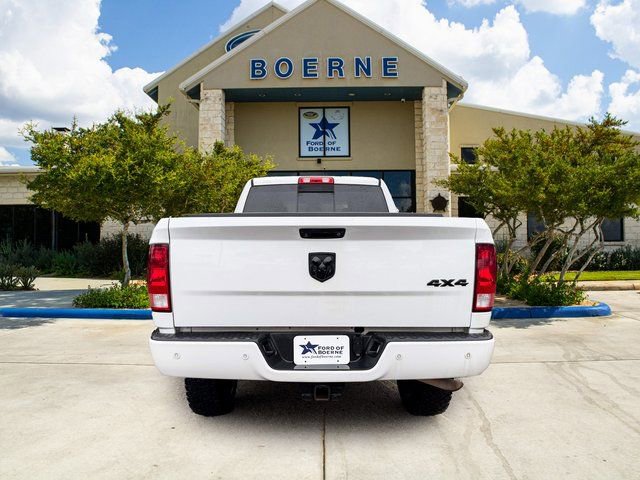 Used 2017 RAM 2500 Big Horn w/ Sport Appearance Group image 4