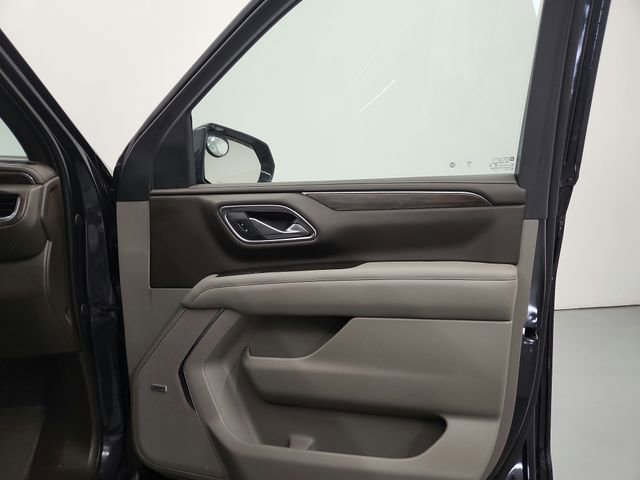 Used 2023 Chevrolet Tahoe LT AWD/4WD image 36