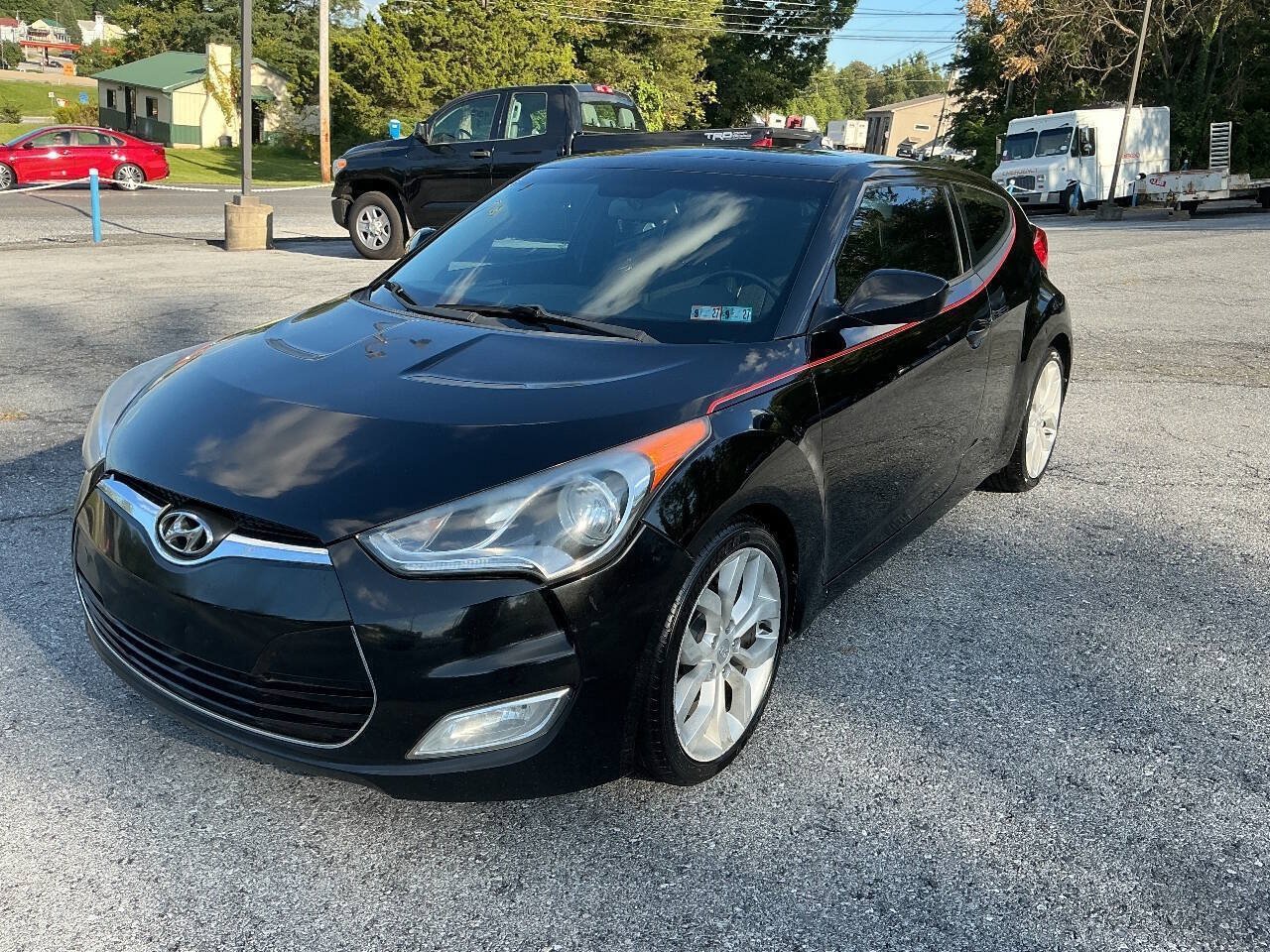 Used 2012 Hyundai Veloster w/ Style Pkg FWD image 17