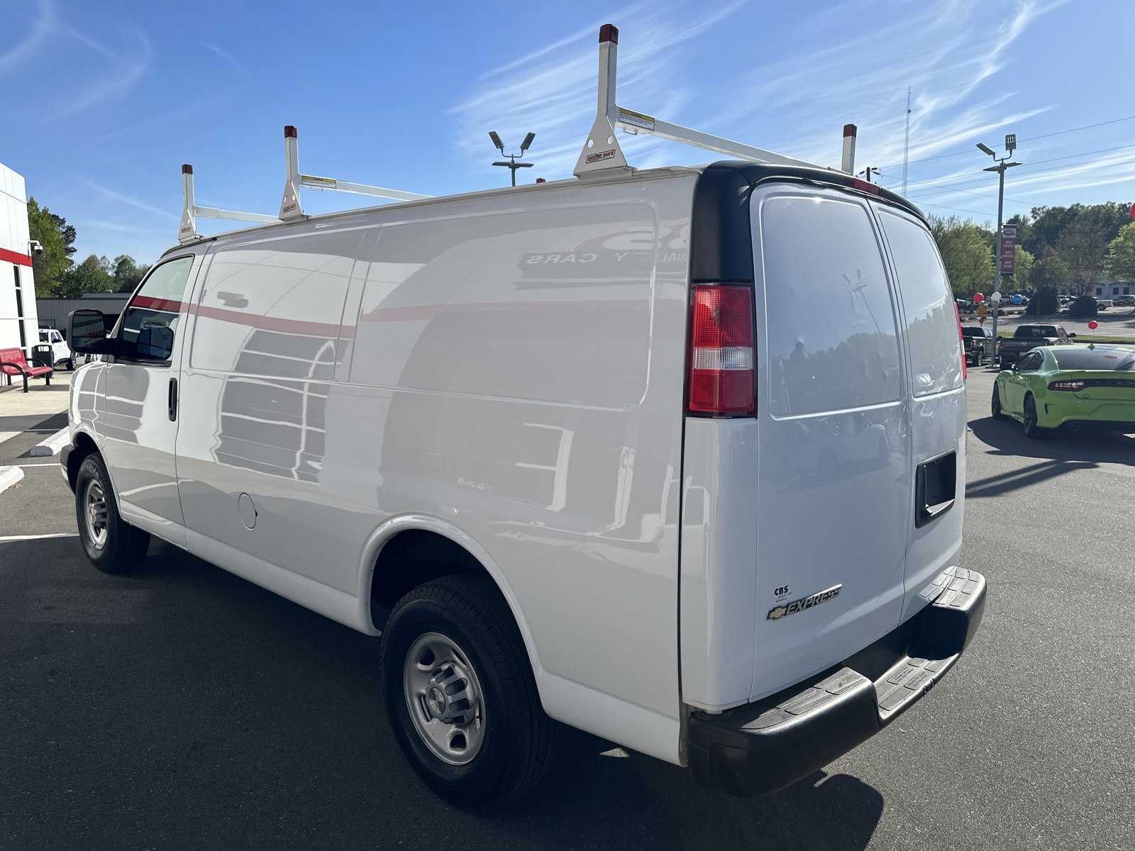 Used 2023 Chevrolet Express 2500 RWD image 6