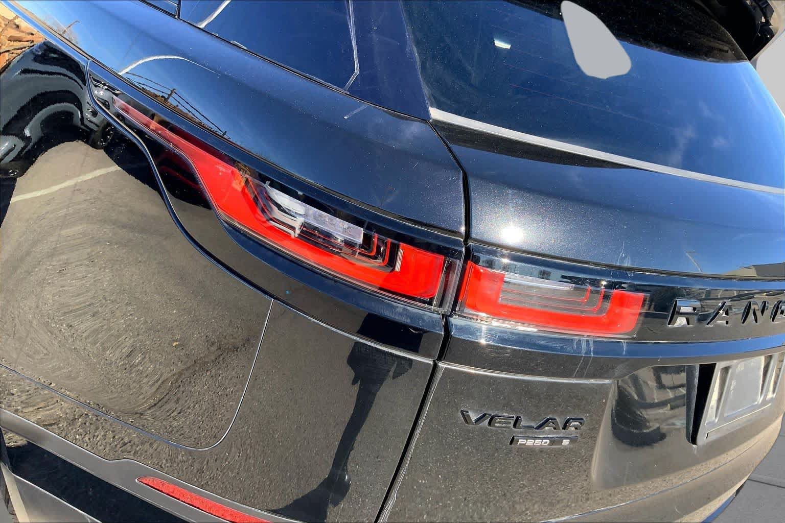 Used 2020 Land Rover Range Rover Velar S AWD/4WD image 29