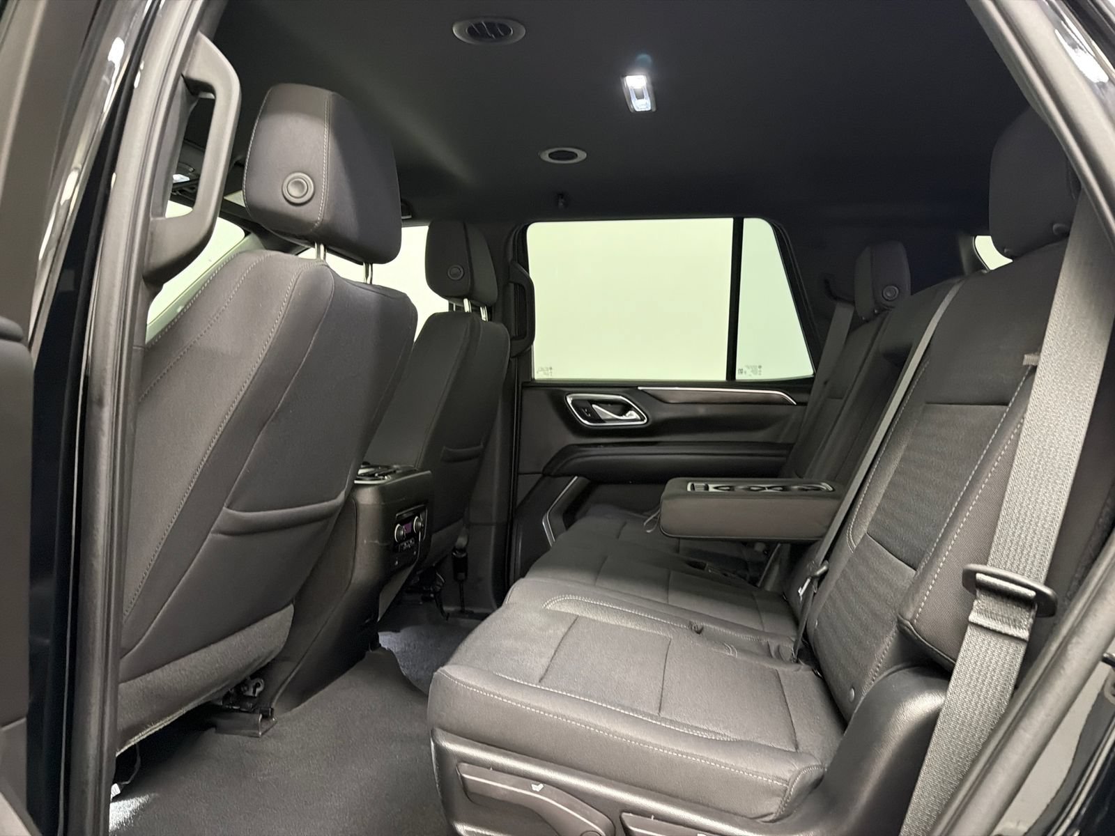 Used 2023 Chevrolet Tahoe LS AWD/4WD image 19