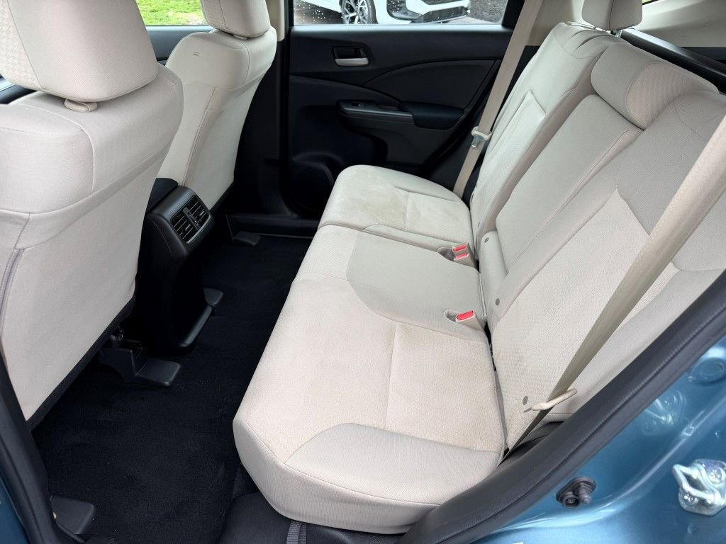 Used 2015 Honda CR-V LX image 17