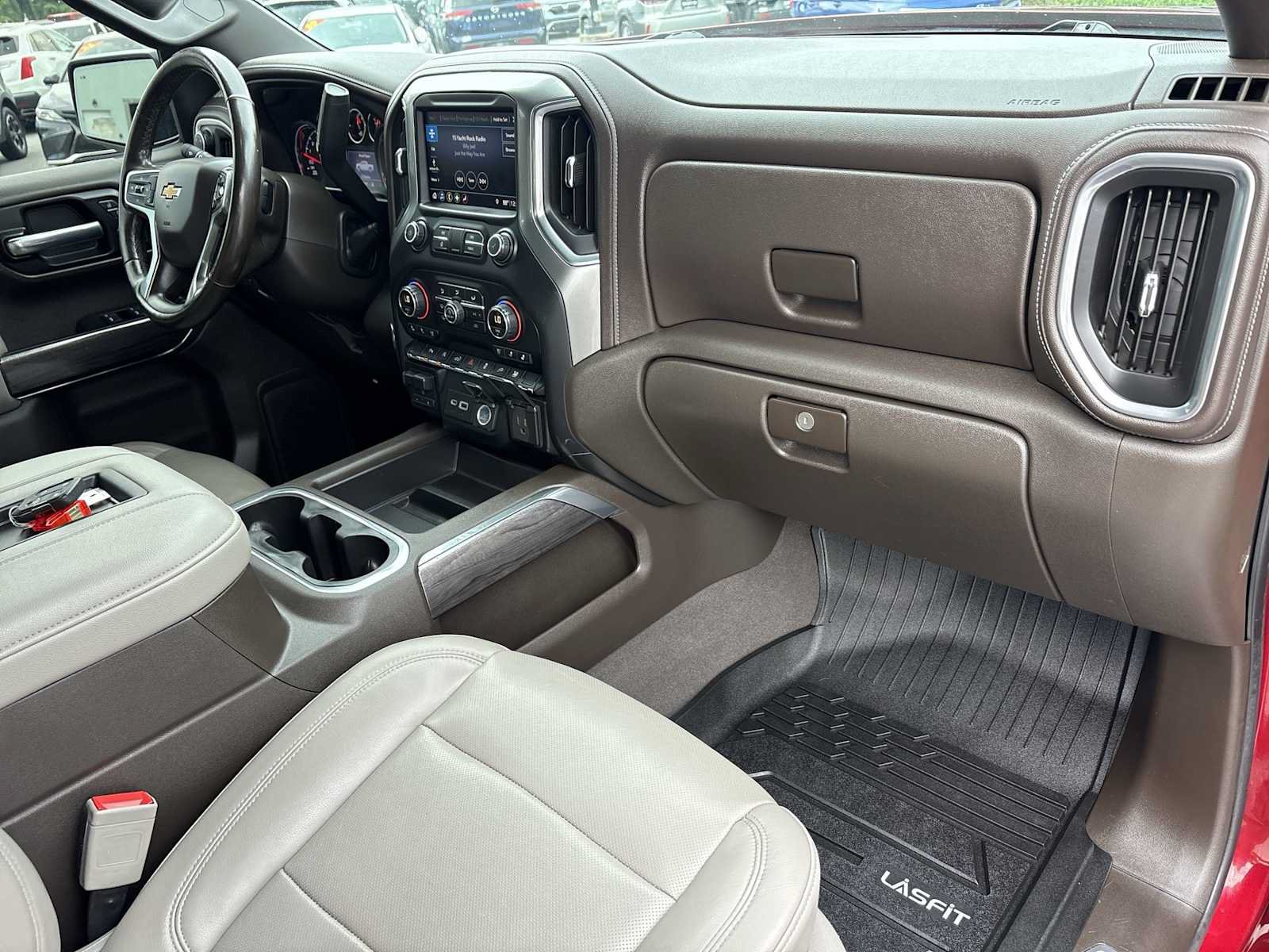 Used 2019 Chevrolet Silverado 1500 LTZ w/ LTZ Plus Package AWD/4WD image 27