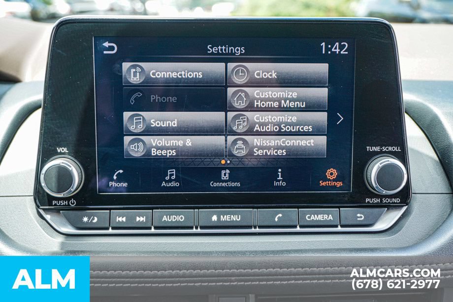 Used 2023 Nissan Rogue SV AWD/4WD image 33