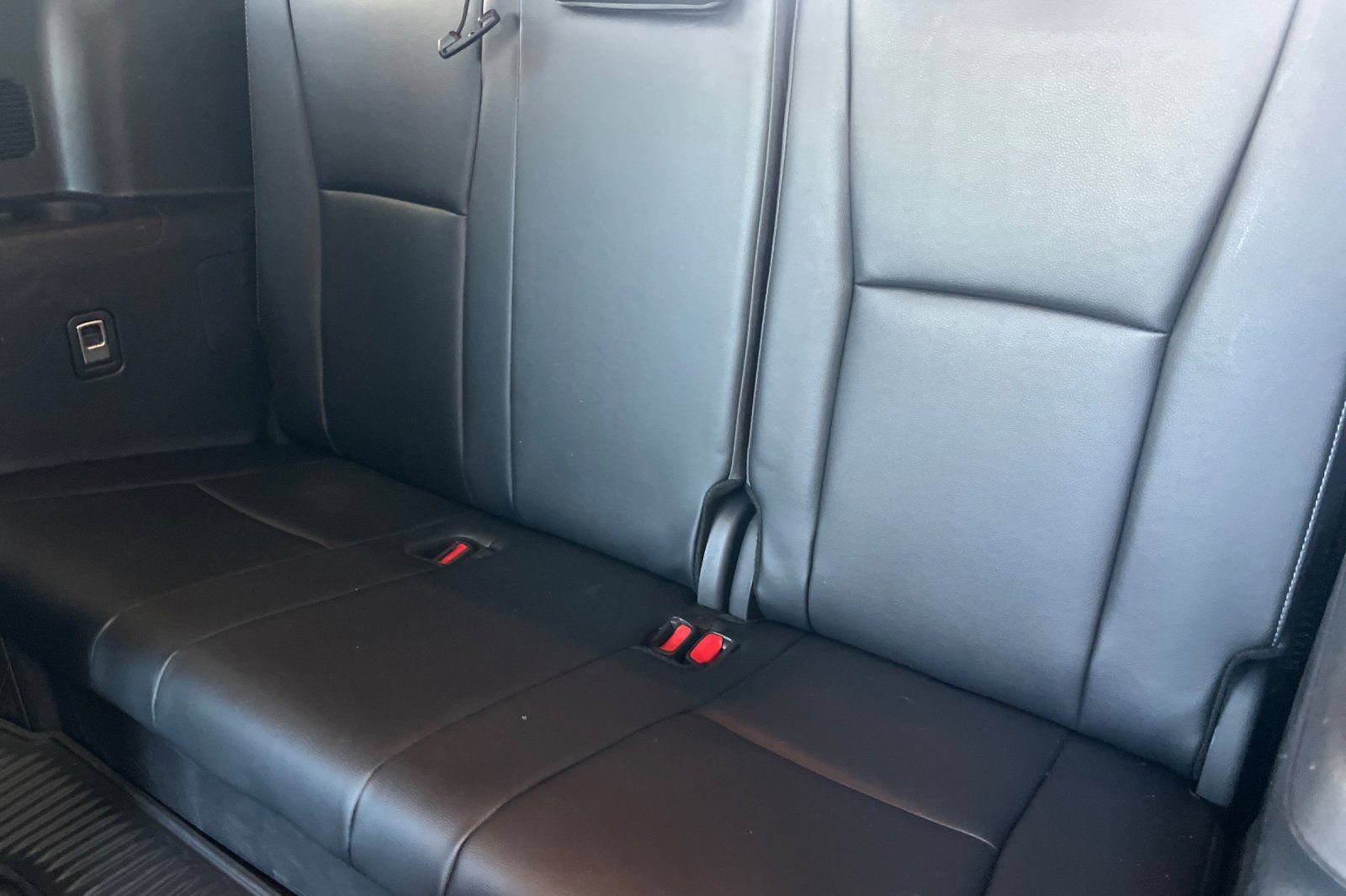Certified 2025 Toyota Highlander XSE AWD/4WD image 12