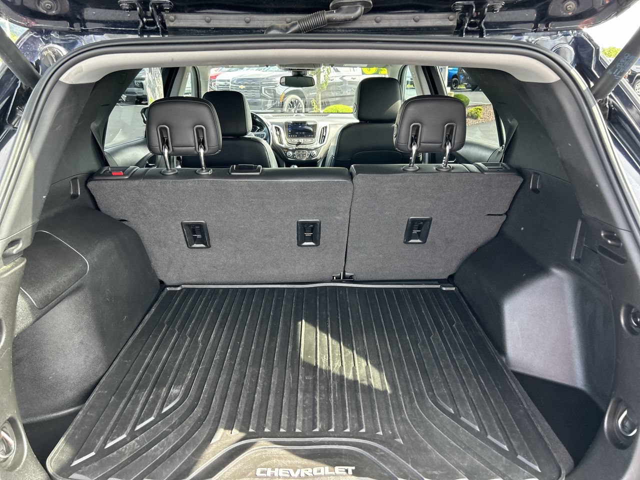 Used 2020 Chevrolet Equinox Premier AWD/4WD image 19