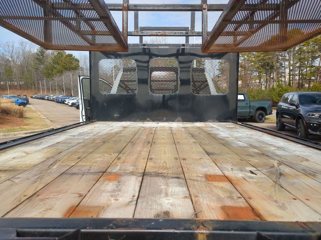 Used 2022 RAM 5500 Tradesman w/ Chrome Appearance Group image 28