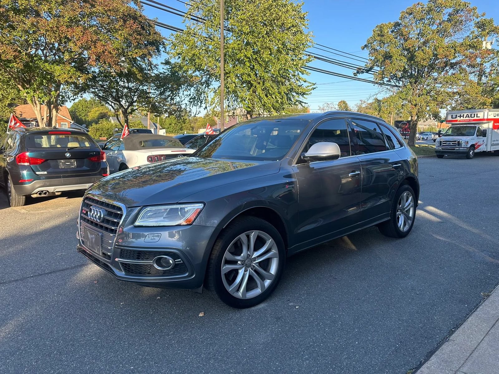 Used 2016 Audi SQ5 Premium Plus w/ Technology Package AWD/4WD image 2