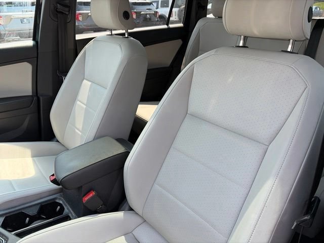 Used 2021 Volkswagen Tiguan SE R-Line AWD/4WD image 13