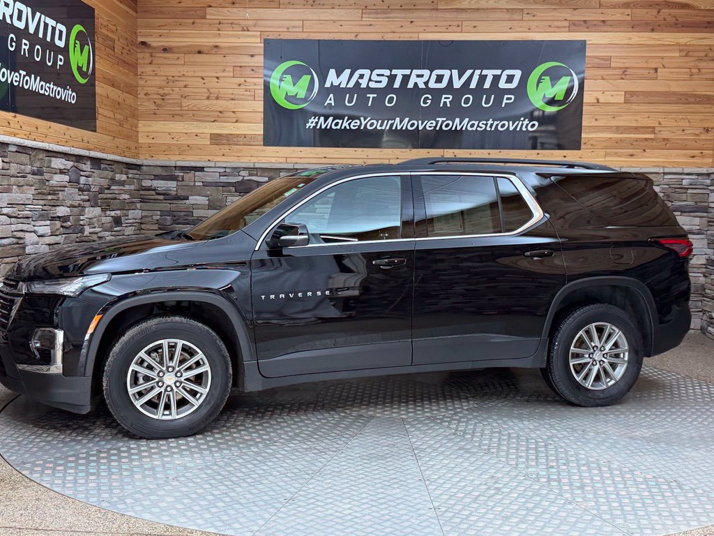 Used 2023 Chevrolet Traverse LT w/ LPO, Floor Liner Package AWD/4WD image 12
