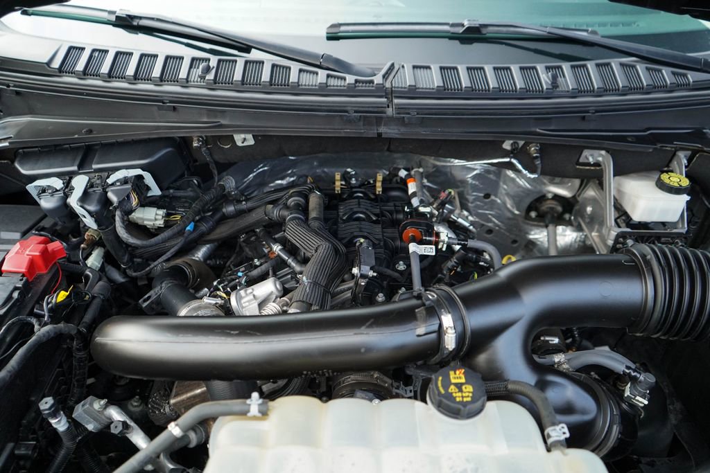 Used 2024 Ford Expedition Max XLT image 36