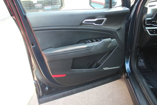 Used 2023 Kia Sportage EX AWD/4WD image 21
