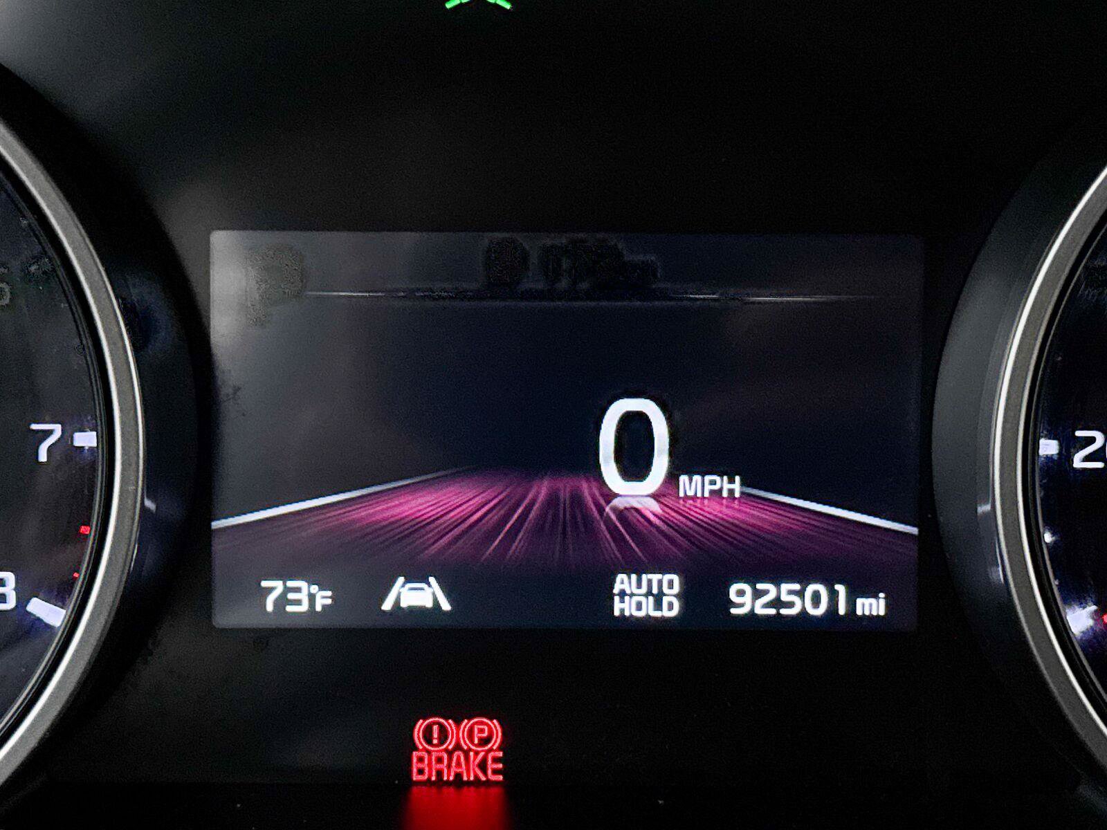 Used 2024 Kia Carnival LX FWD image 35