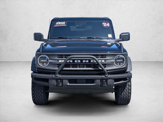 Used 2024 Ford Bronco Black Diamond AWD/4WD image 2