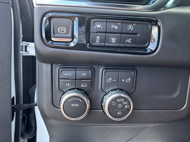 Certified 2026 GMC Yukon XL Elevation AWD/4WD image 40