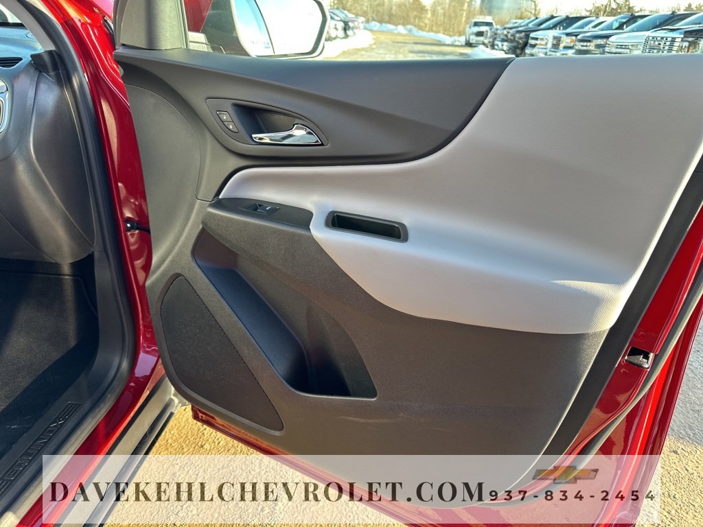 Used 2023 Chevrolet Equinox LT image 20
