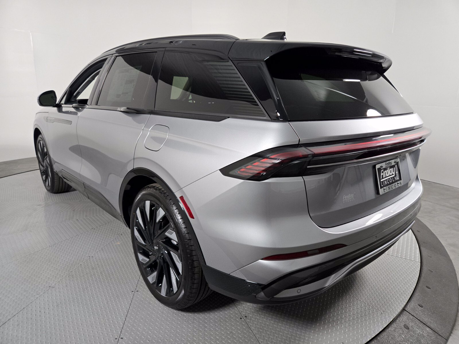 New 2026 Lincoln Nautilus Reserve AWD/4WD image 7