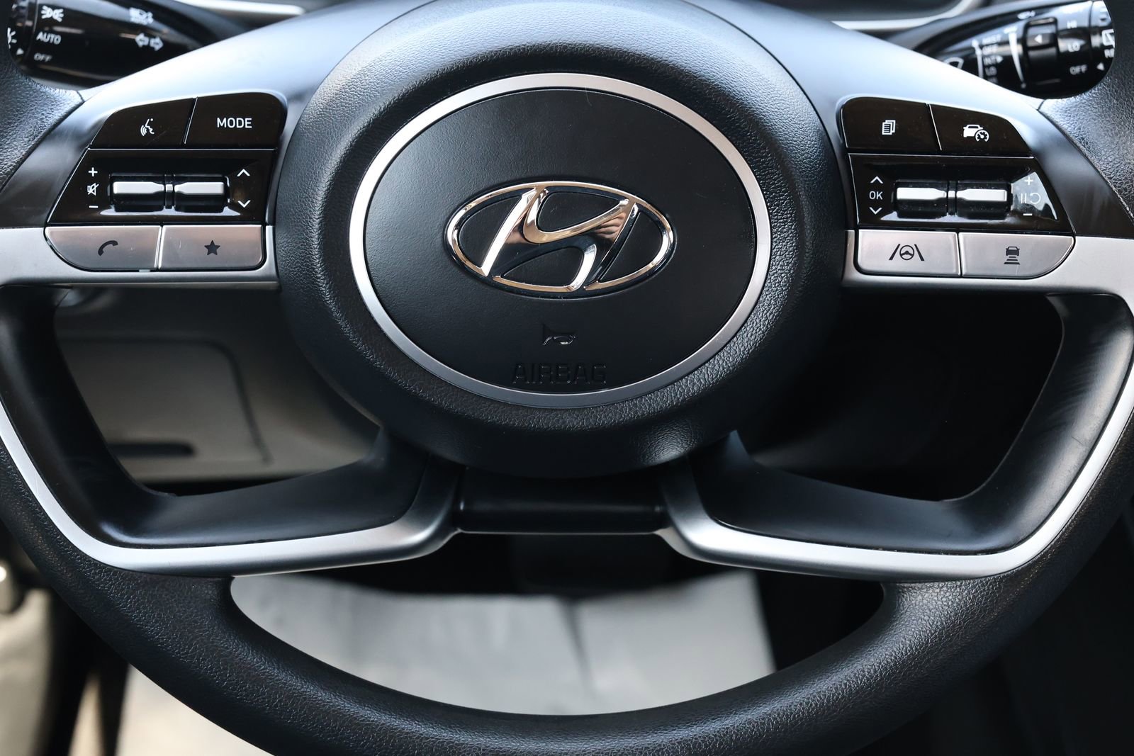 Used 2024 Hyundai Tucson SEL FWD image 18