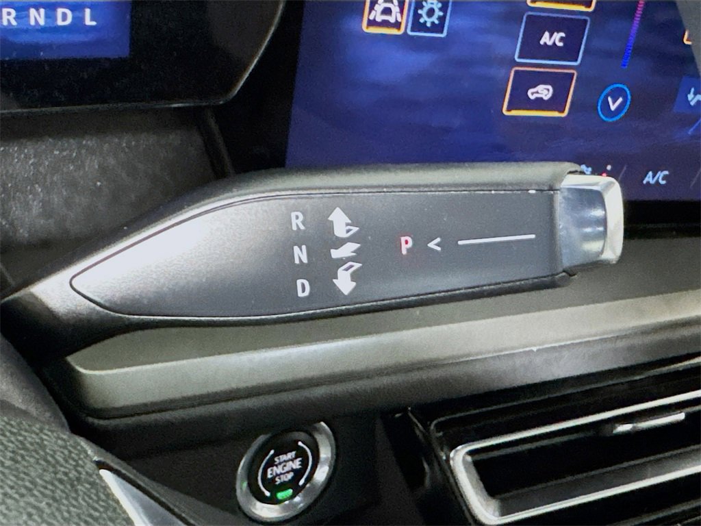 Certified 2025 Chevrolet Traverse LT image 15